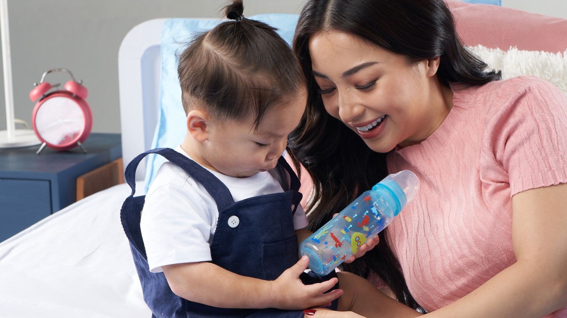 Temukan cara efektif untuk mengatasi sisa aroma lemakk susu menggunakan sabun cuci botol bayi yang aman dan efisien. Baca selengkapnya di sini.